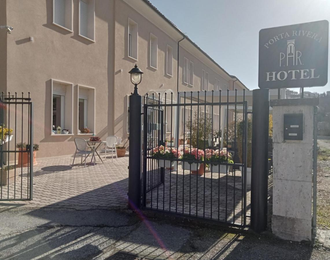 Hotel Porta Rivera Л'Акуила Экстерьер фото