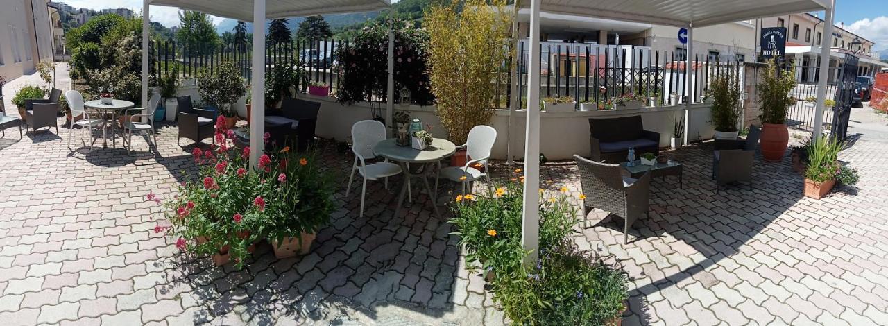 Hotel Porta Rivera Л'Акуила Экстерьер фото