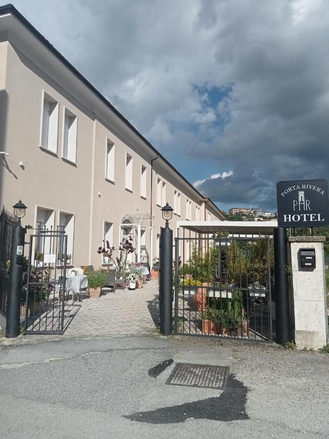 Hotel Porta Rivera Л'Акуила Экстерьер фото